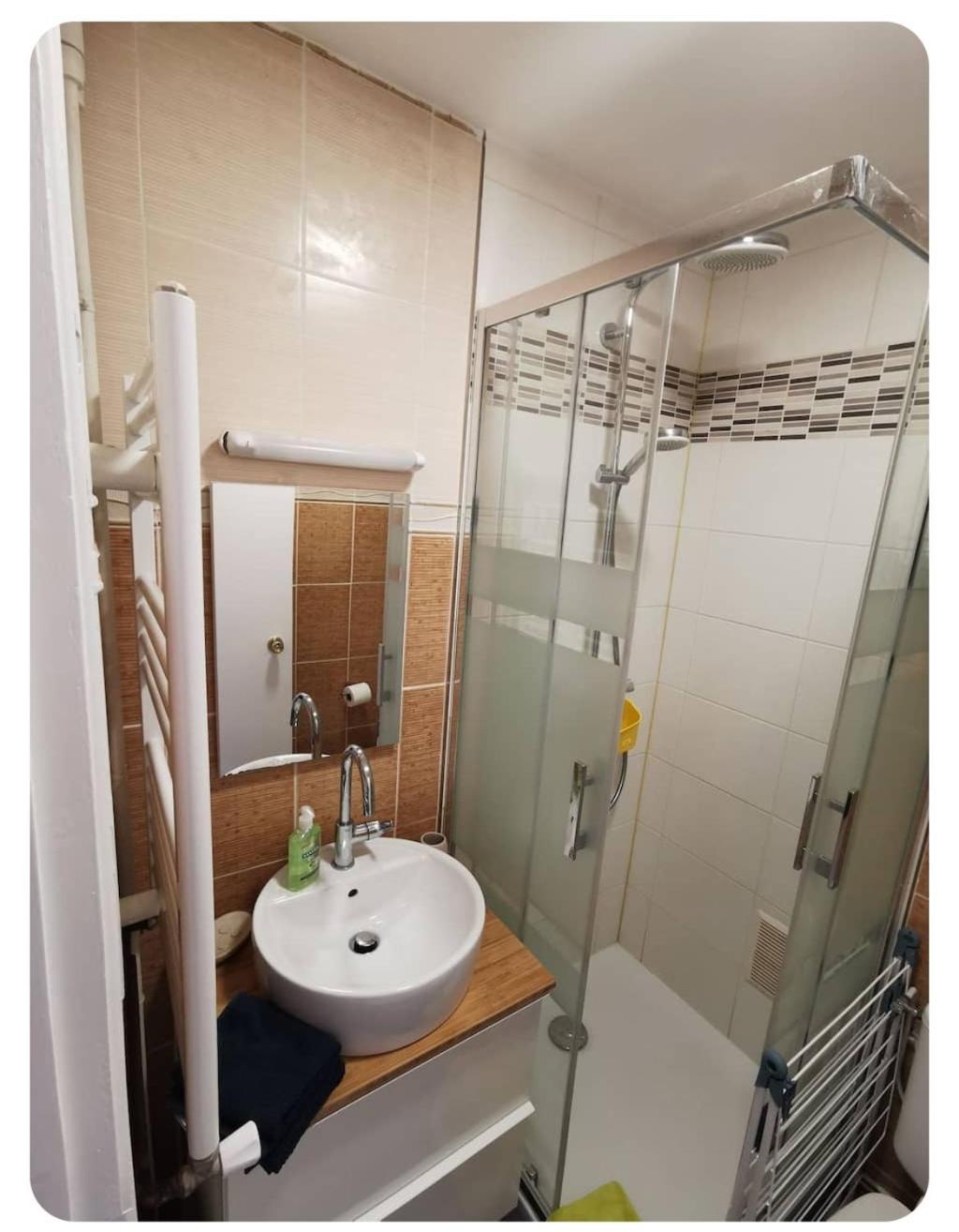 Studio Cosy Biarritz - Classe 2 Etoiles 外观 照片