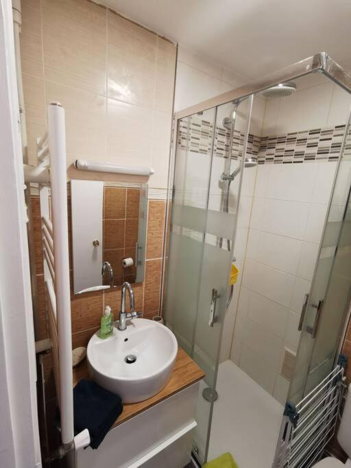Studio Cosy Biarritz - Classe 2 Etoiles 外观 照片